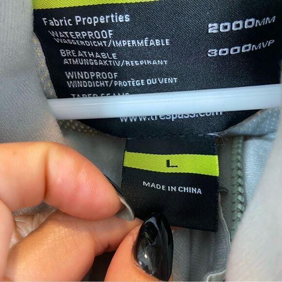 Ladies Trespass Technical Performance Ski Jacket White and  Blue Size Large - Picture 9 of 16